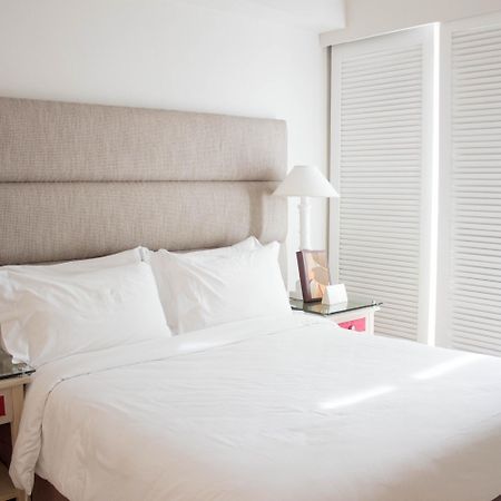 Vivere Hotel And Resorts Muntinlupa City Экстерьер фото
