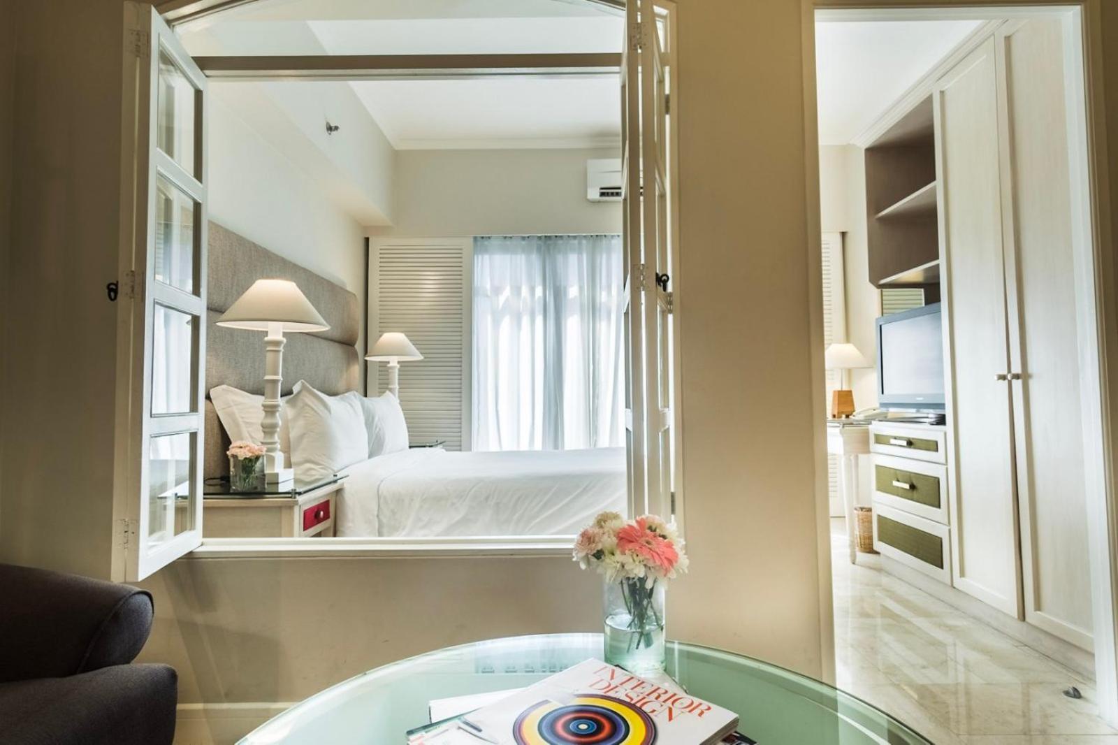 Vivere Hotel And Resorts Muntinlupa City Экстерьер фото